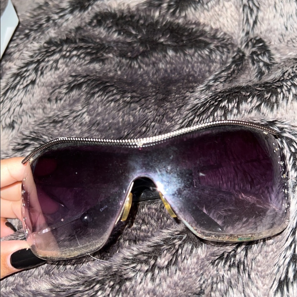 Early 2000’s style sunglasses